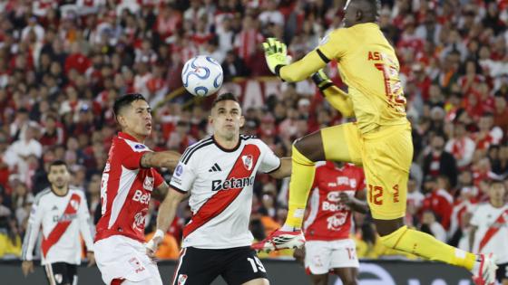 Santa Fe perdonó a River Plate y apenas pudo empatarle en El Campín.