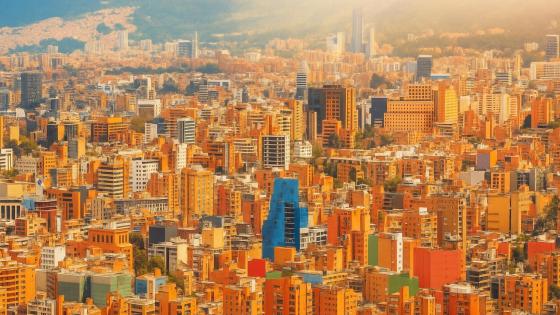 Mapa meteorológico de Bogotá con lluvias y temperaturas del 18 de agosto