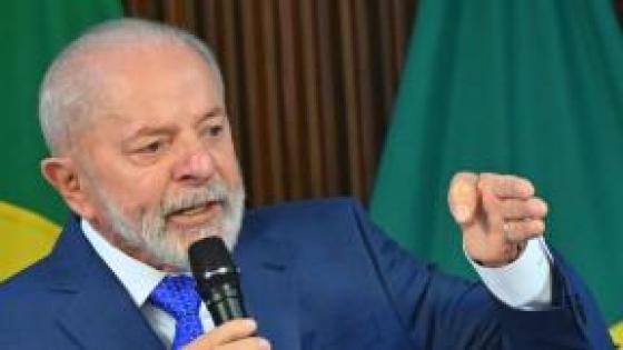 Lula da Silva, presidente de Brasil.
