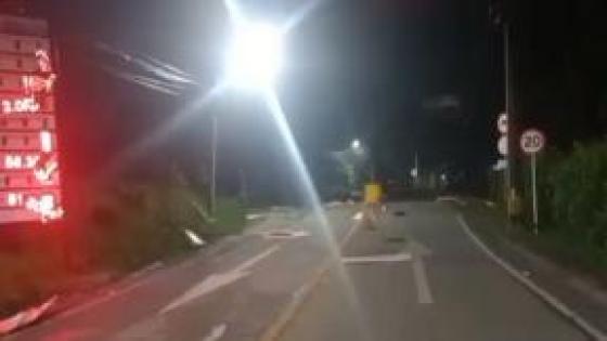Un peaje fue destruido en Girardota tras un ataque con explosivos atribuido al ELN. 