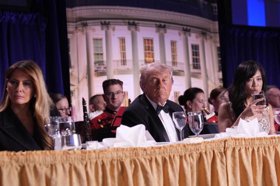 Donald Trump, evacuado de emergencia. 