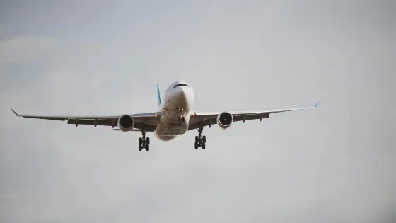 Avión