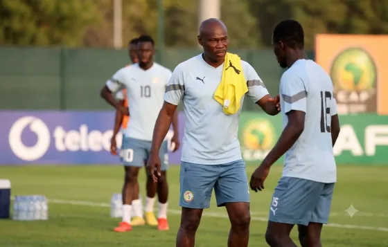 Senegal: acusan al médico de la selección de ser ginecólogo