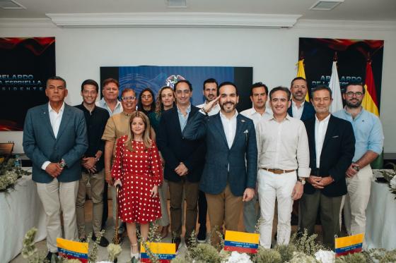 Presidente electo, Abelardo De La Espriella, definió hoja de ruta con sus ministros.