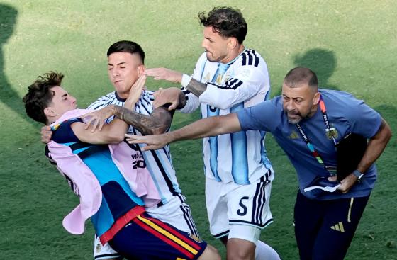 FIFA abre procedimiento contra Argentina y Gavi por incidentes en la final