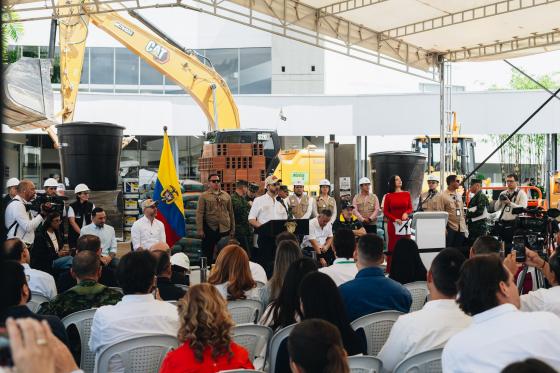 presidente Abelardo De La Espriella anunció auxilios de arrendamiento