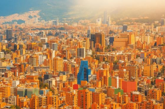 Mapa meteorológico de Bogotá con lluvias y temperaturas del 18 de agosto