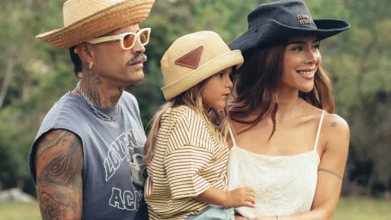 Mike Bahía, Greeicy y su hijo Kai.
