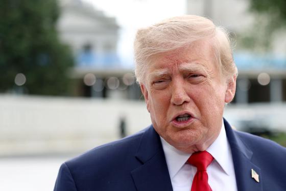 Trump habla ante medios de negociaciones con Irán