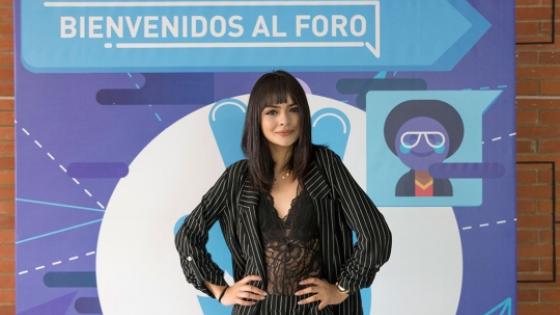 Ellos se unen en un foro para hablar de las redes sociales