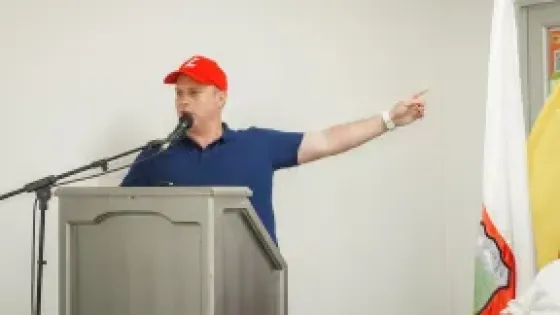 Precandidato presidencial, Héctor Olimpo Espinosa
