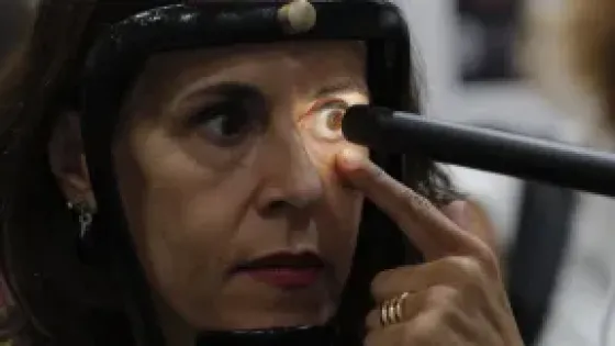 persona durante el 98 Congreso de la Sociedad Española de Oftalmología