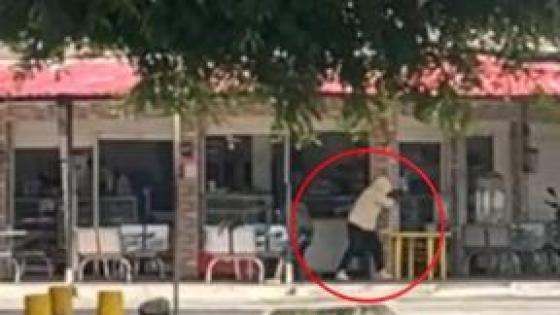 Disidencias atacan estaciones de Policía y dejan a comunidades enteras bajo el miedo y el fuego cruzado.