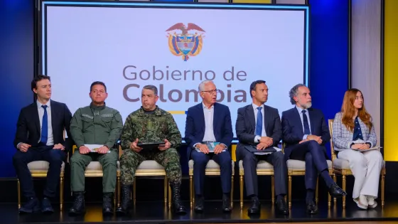 Ministros y directores necesitarán aval de Presidencia para hablar como voceros