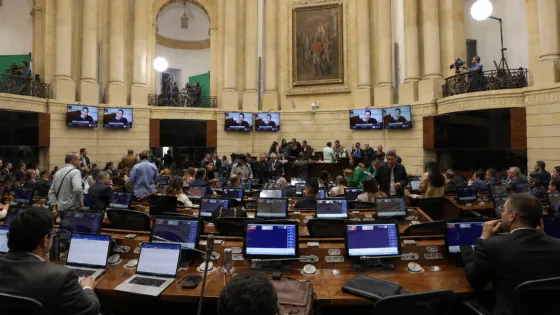 Esta es la proposición que busca trasladar a Cali la posesión de De la Espriella